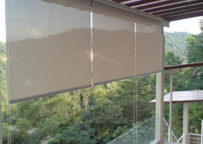 outdoor roman blinds